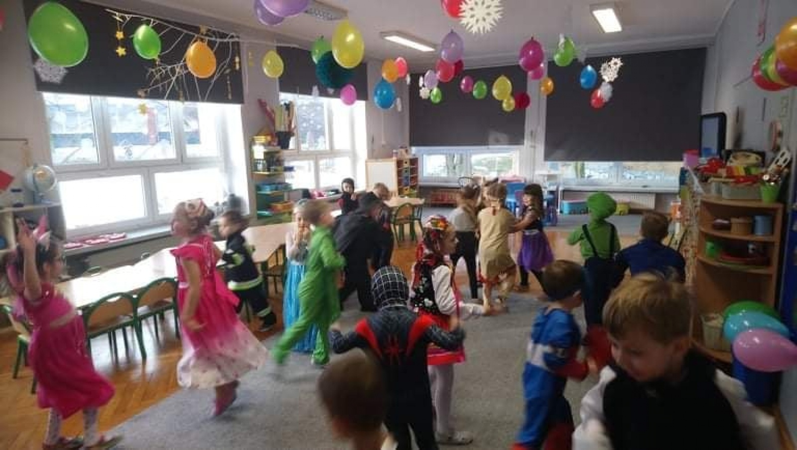 Zdjęcie w galerii na portalu naszwodzislaw.com: Bal karnawałowy w wodzisławskiej Szóstce wiadomości z regionu