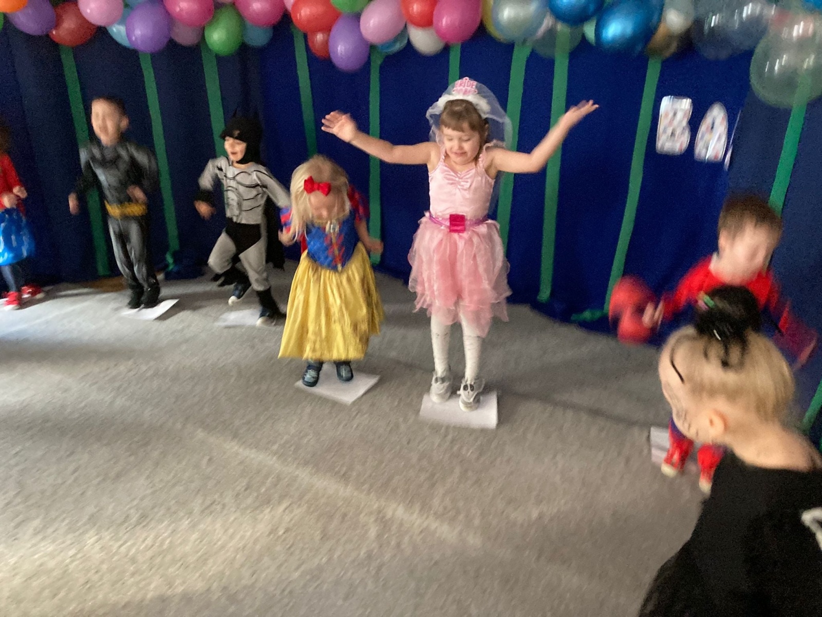 Zdjęcie w galerii na portalu naszwodzislaw.com: Bal karnawałowy w wodzisławskiej Szóstce wiadomości z regionu