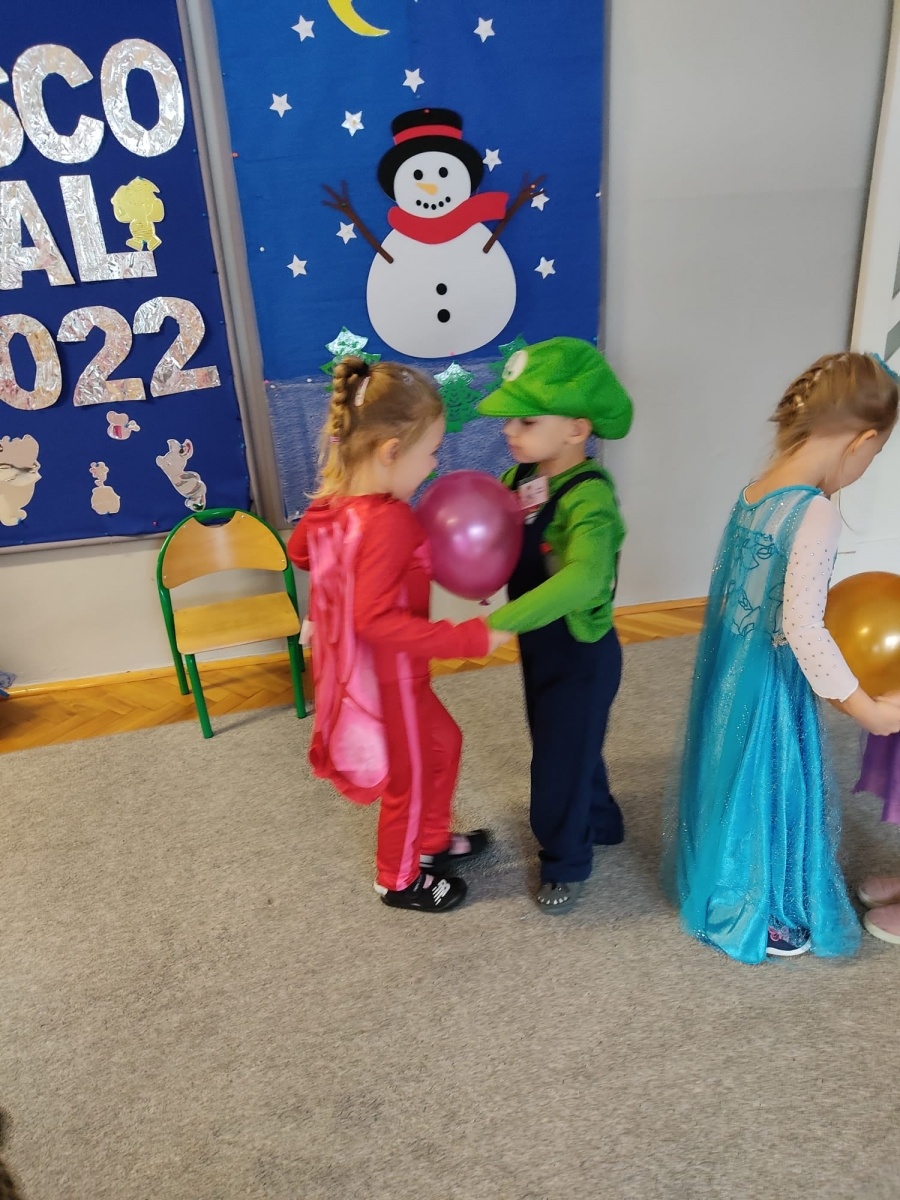 Zdjęcie w galerii na portalu naszwodzislaw.com: Bal karnawałowy w wodzisławskiej Szóstce wiadomości z regionu