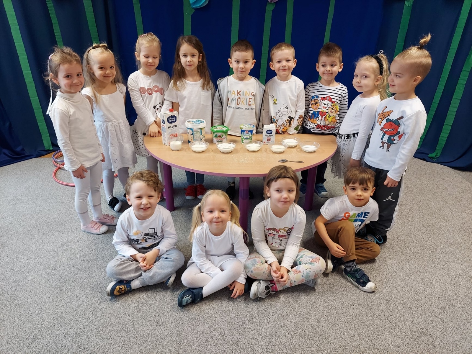 Zdjęcie w galerii na portalu naszwodzislaw.com: Dzień koloru białego w przedszkolu numer 6 wiadomości z regionu