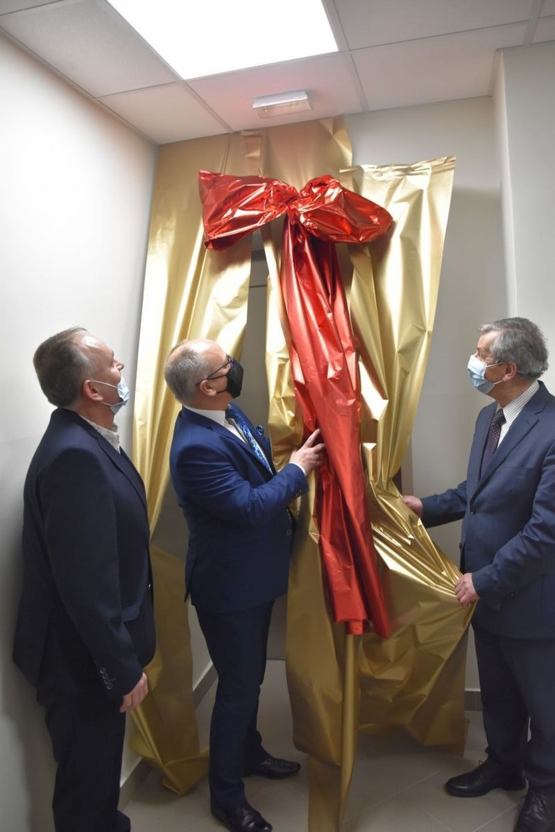 Zdjęcie w galerii na portalu naszwodzislaw.com: W Zespole Placówek Szkolno-Wychowawczo-Rewalidacyjnych ruszyła nowa winda wiadomości z regionu