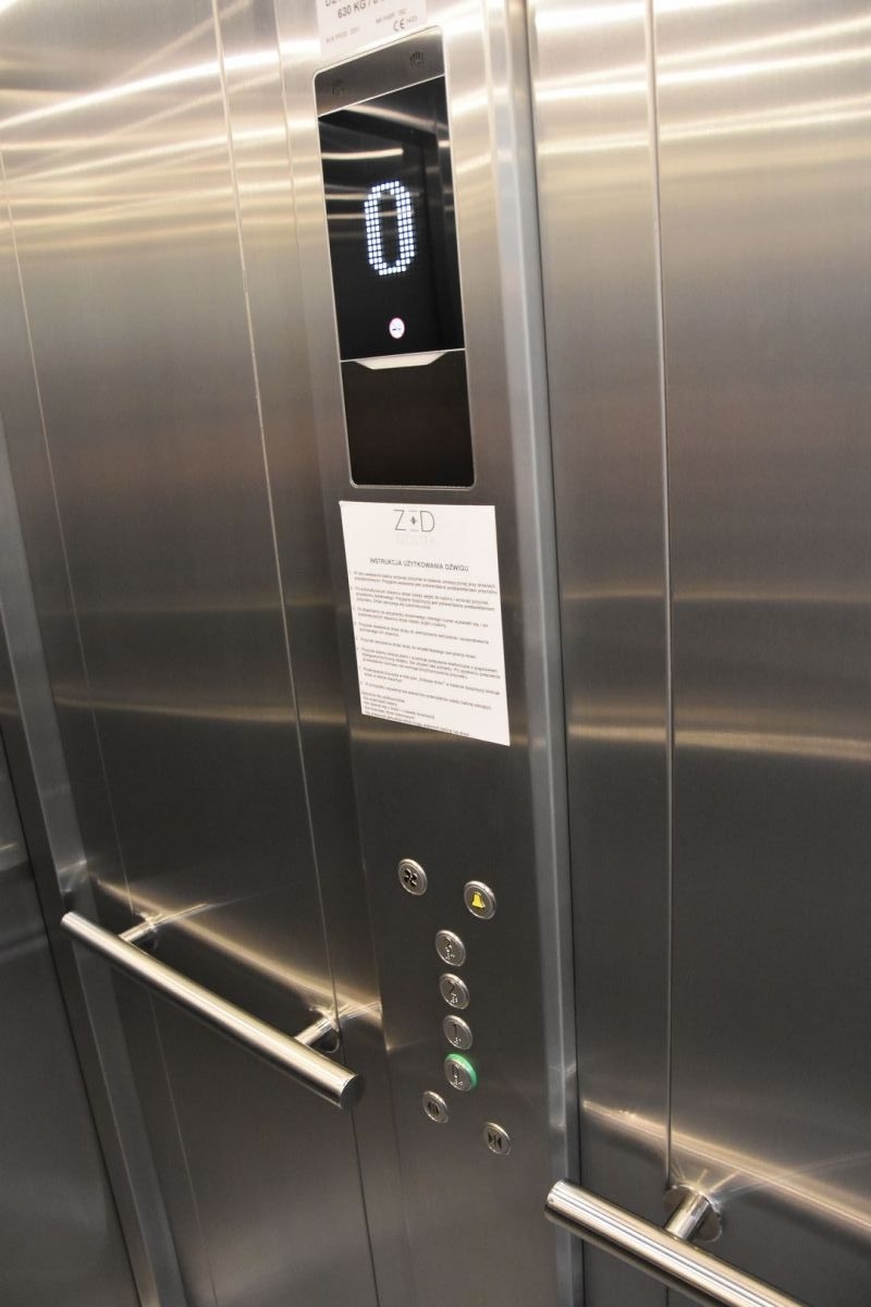 Zdjęcie w galerii na portalu naszwodzislaw.com: W Zespole Placówek Szkolno-Wychowawczo-Rewalidacyjnych ruszyła nowa winda wiadomości z regionu