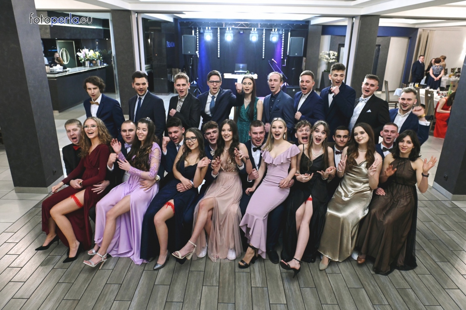 Zdjęcie w galerii na portalu naszwodzislaw.com: Ah, co to był za bal. Studniówka wodzisławskiego ZST wiadomości z regionu