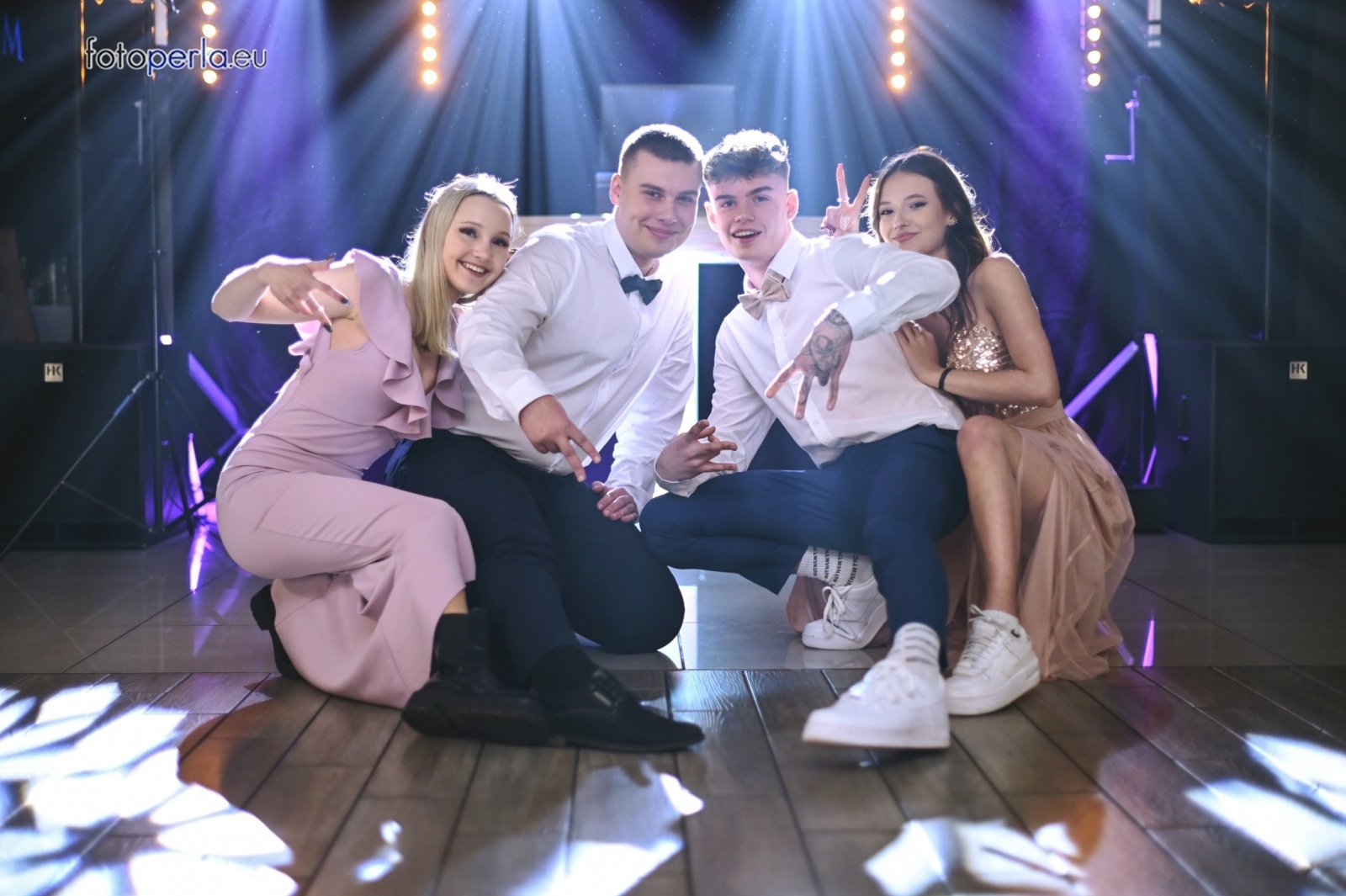 Zdjęcie w galerii na portalu naszwodzislaw.com: Ah, co to był za bal. Studniówka wodzisławskiego ZST wiadomości z regionu