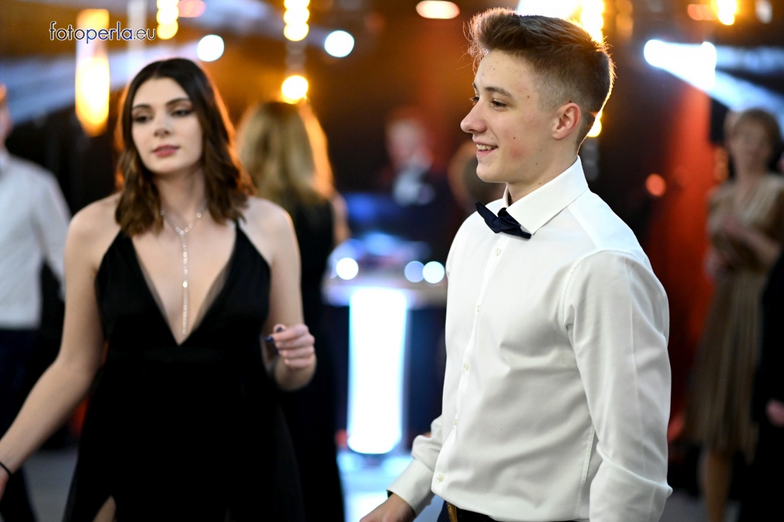 Zdjęcie w galerii na portalu naszwodzislaw.com: Ah, co to był za bal. Studniówka wodzisławskiego ZST wiadomości z regionu