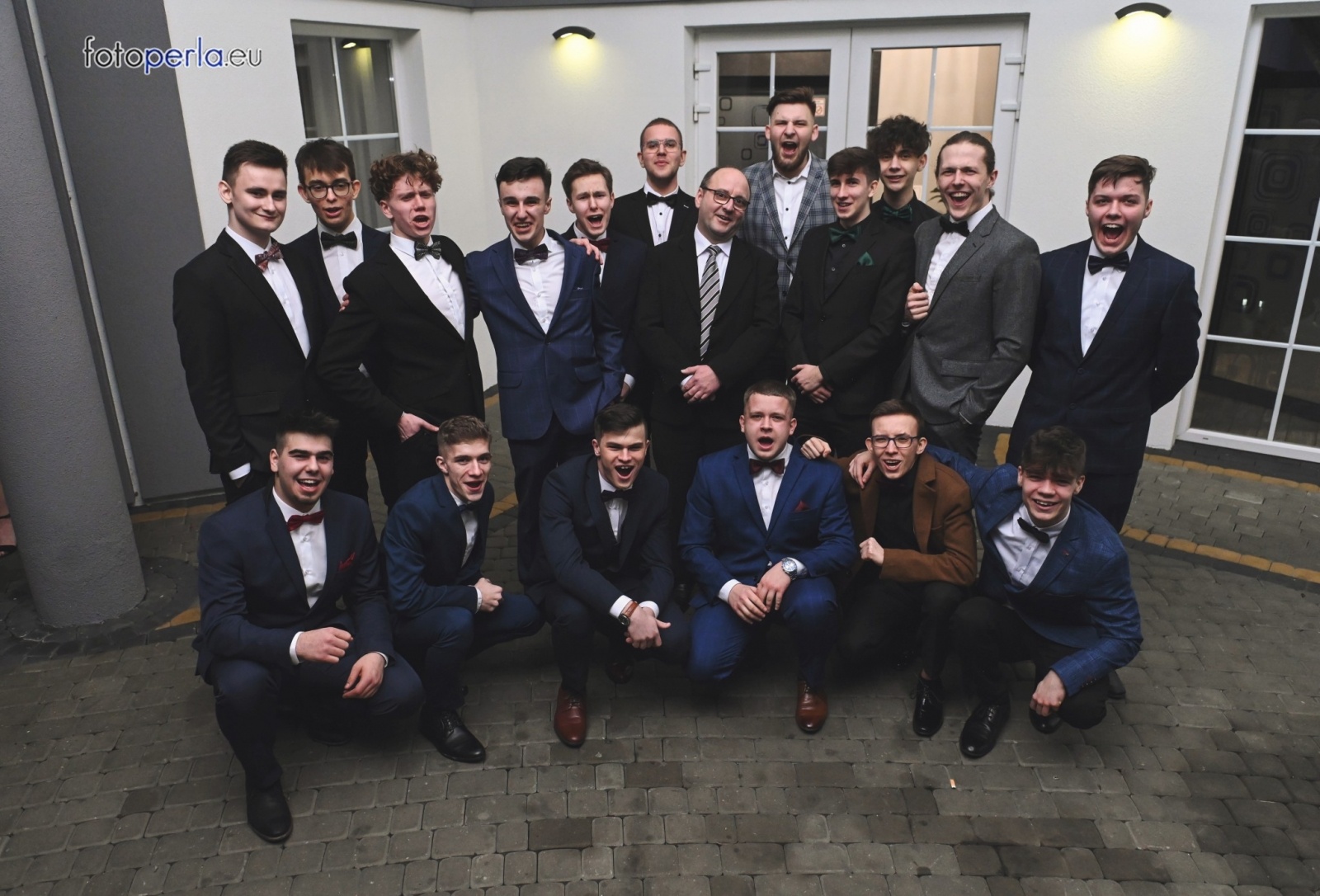 Zdjęcie w galerii na portalu naszwodzislaw.com: Ah, co to był za bal. Studniówka wodzisławskiego ZST wiadomości z regionu