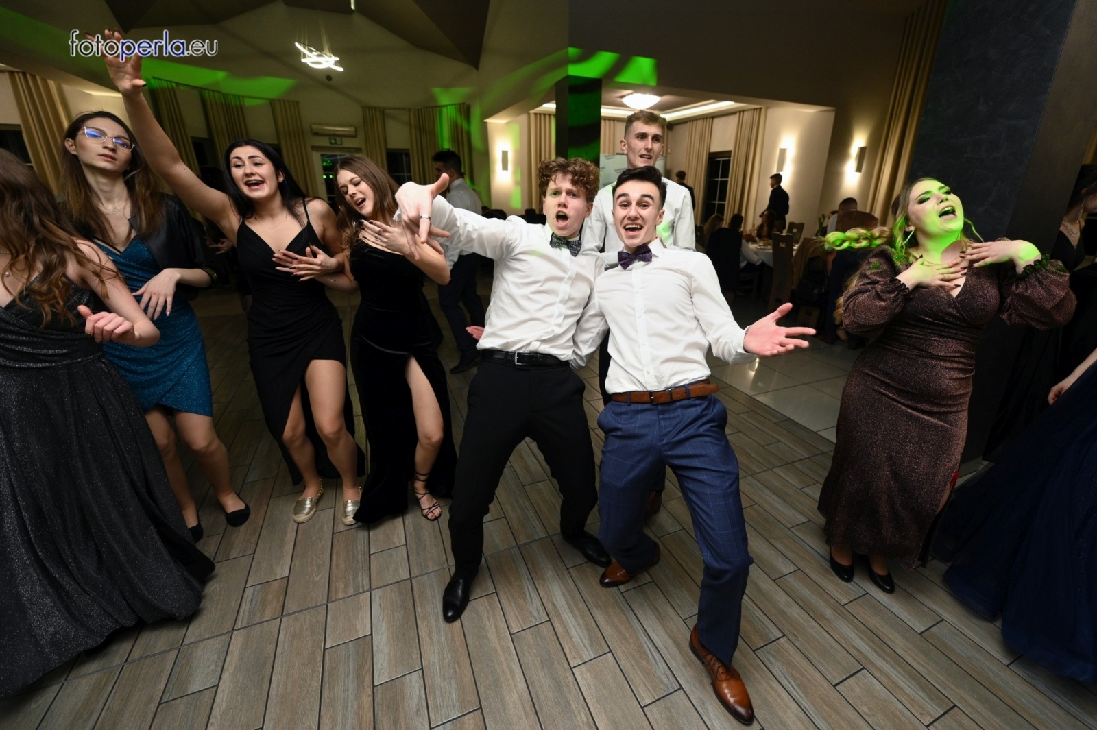 Zdjęcie w galerii na portalu naszwodzislaw.com: Ah, co to był za bal. Studniówka wodzisławskiego ZST wiadomości z regionu