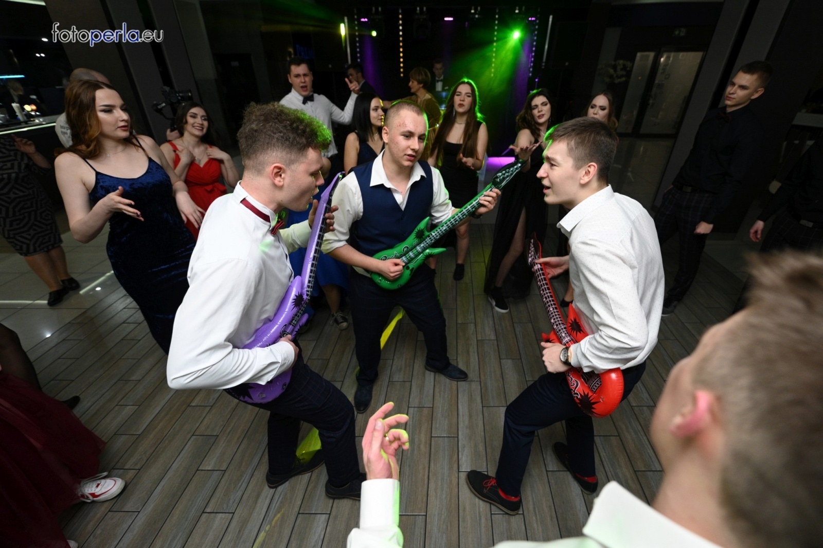 Zdjęcie w galerii na portalu naszwodzislaw.com: Ah, co to był za bal. Studniówka wodzisławskiego ZST wiadomości z regionu