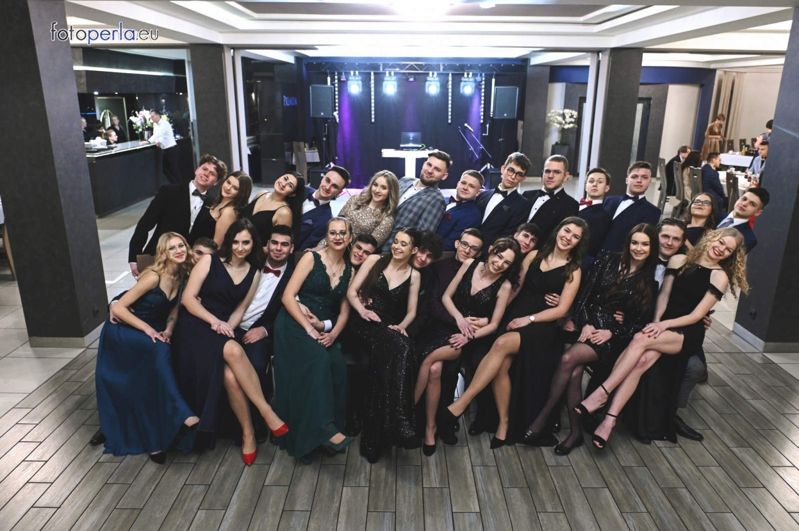 Zdjęcie w galerii na portalu naszwodzislaw.com: Ah, co to był za bal. Studniówka wodzisławskiego ZST wiadomości z regionu