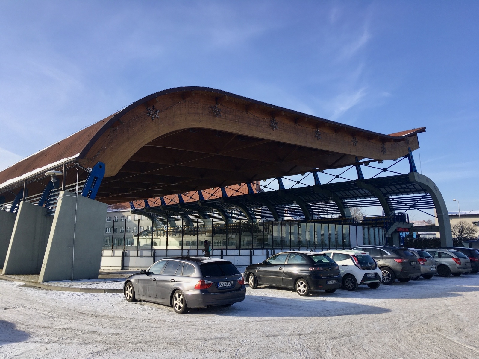 Zdjęcie w galerii na portalu naszwodzislaw.com: Pszów. Lodowisko i MOK na ferie wiadomości z regionu