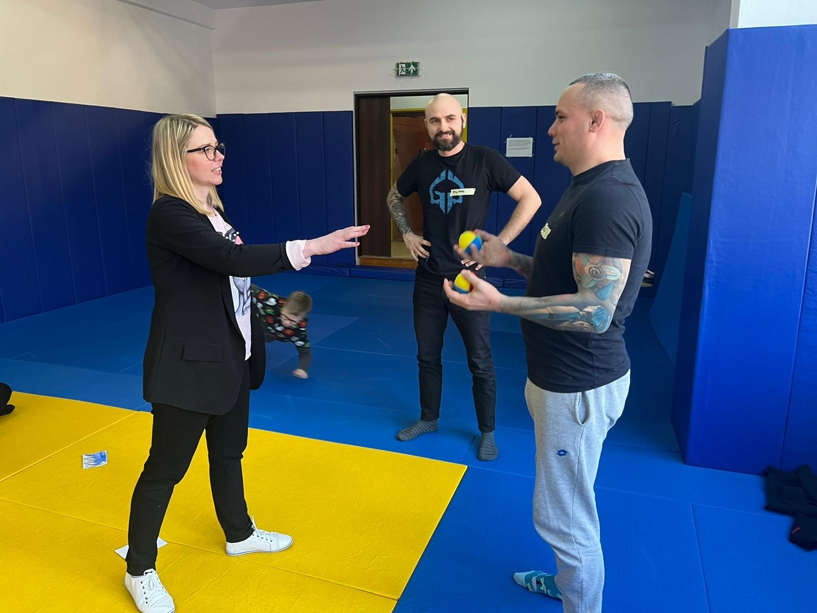 Zdjęcie w galerii na portalu naszwodzislaw.com: Warsztaty socjoterapeutyczne w Akademii Top Team wiadomości z regionu