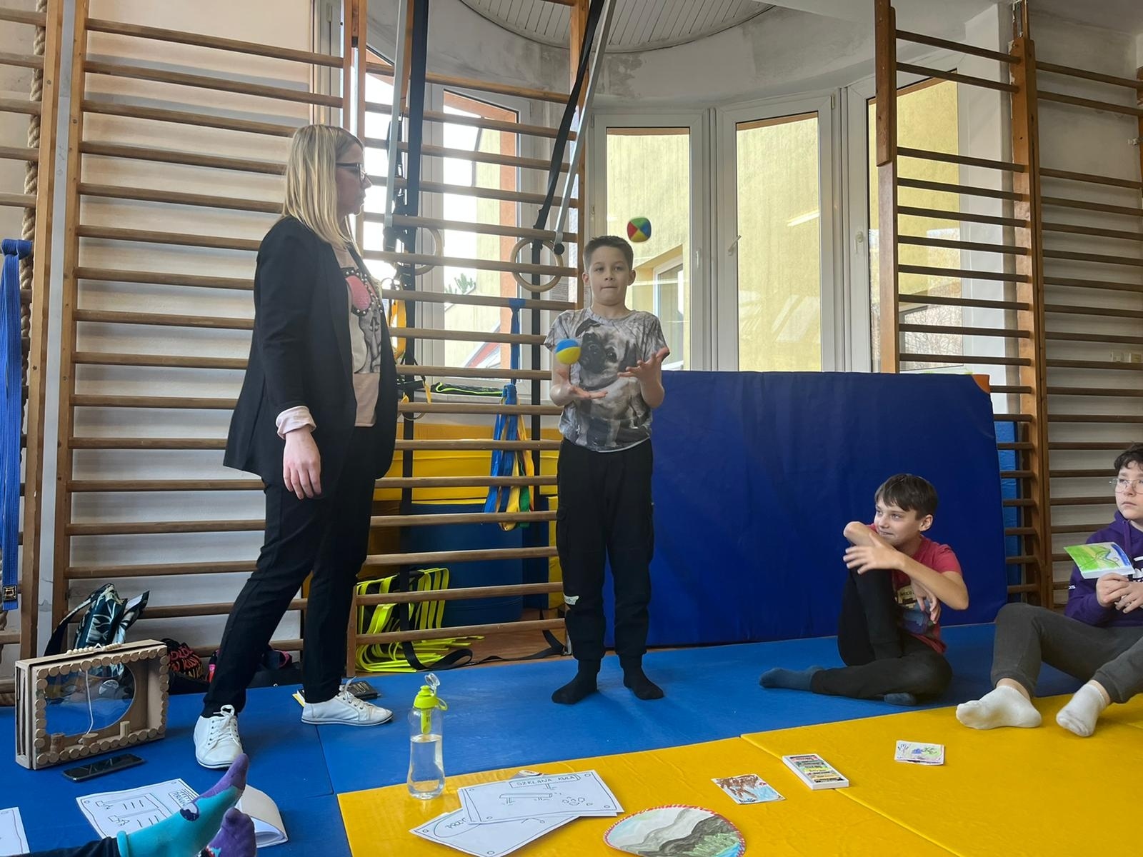 Zdjęcie w galerii na portalu naszwodzislaw.com: Warsztaty socjoterapeutyczne w Akademii Top Team wiadomości z regionu