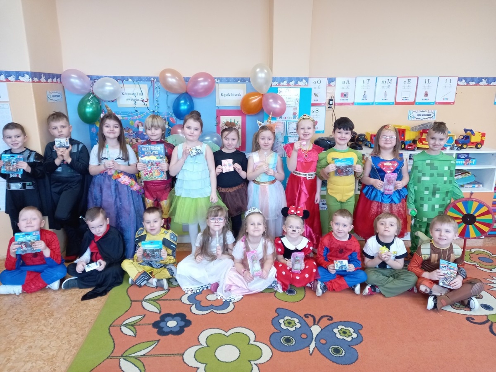 Zdjęcie w galerii na portalu naszwodzislaw.com: Bal karnawałowy w wodzisławskiej Osiemnastce wiadomości z regionu