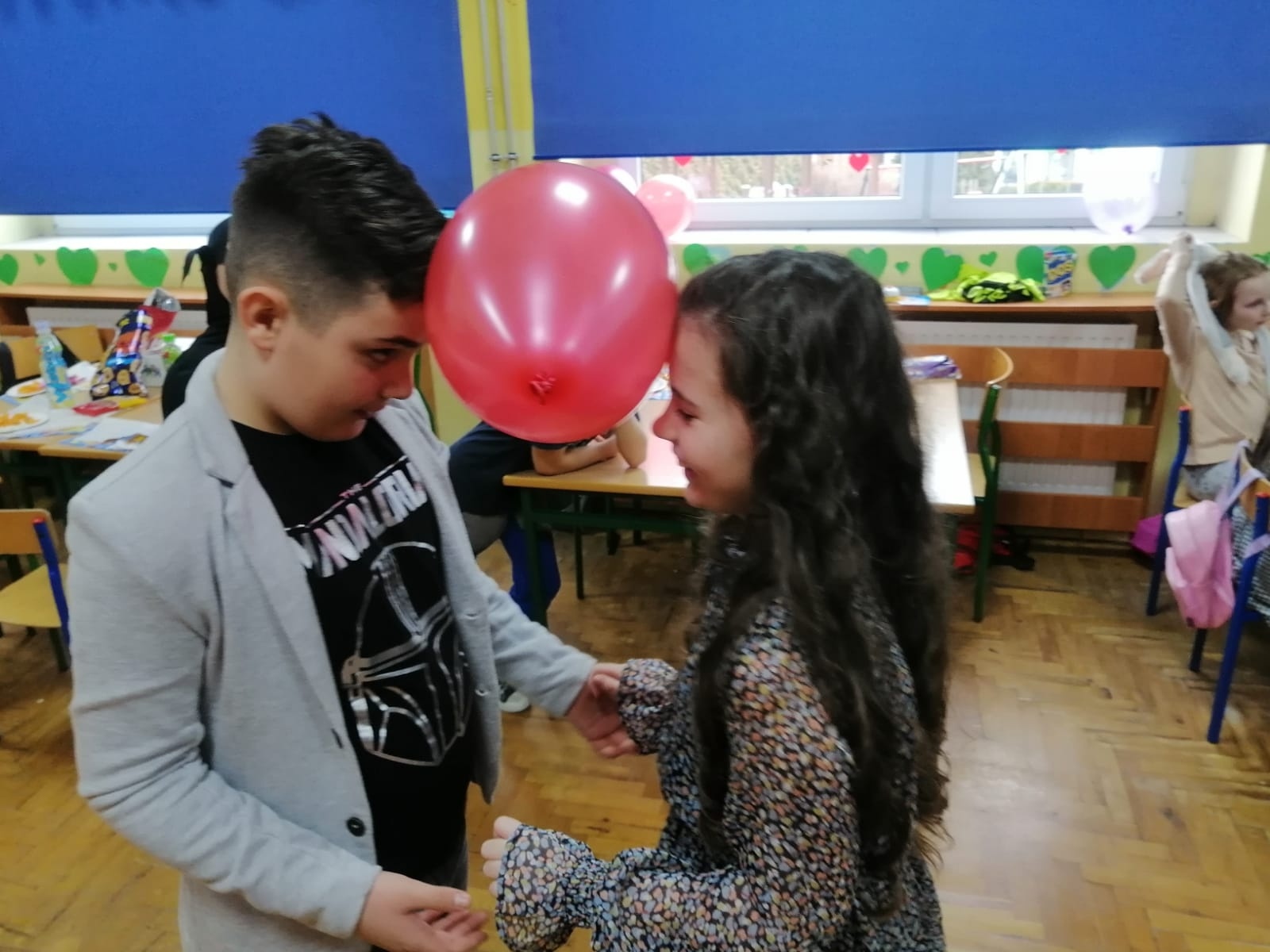 Zdjęcie w galerii na portalu naszwodzislaw.com: Karnawałowy zawrót głowy w SP 16 wiadomości z regionu