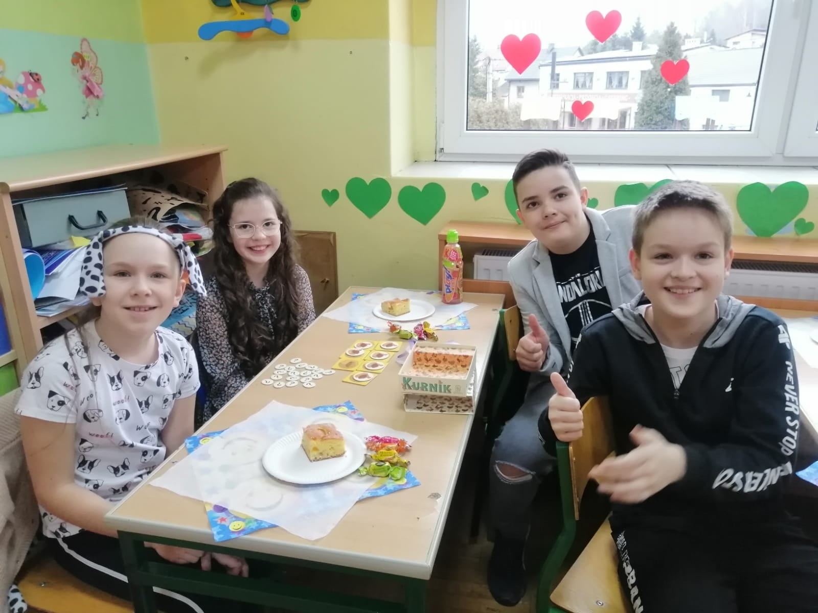 Zdjęcie w galerii na portalu naszwodzislaw.com: Karnawałowy zawrót głowy w SP 16 wiadomości z regionu