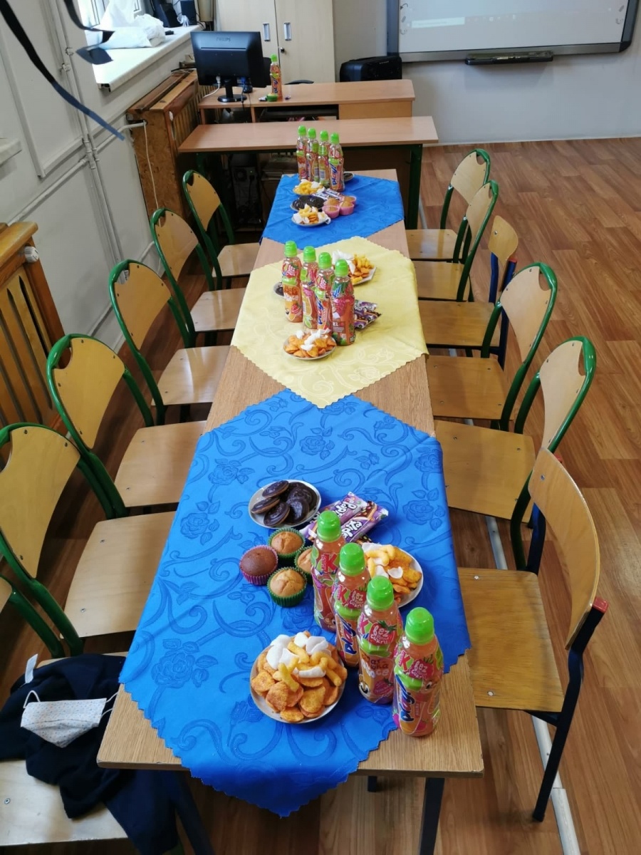 Zdjęcie w galerii na portalu naszwodzislaw.com: Karnawałowy zawrót głowy w SP 16 wiadomości z regionu