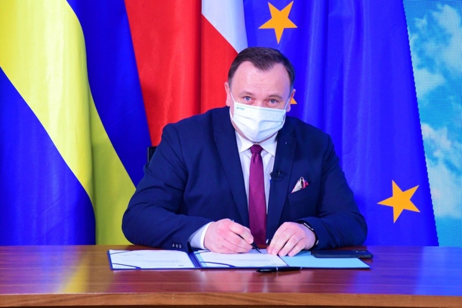 Zdjęcie w galerii na portalu naszwodzislaw.com: NFOŚiGW przekaże blisko 26 mln zł dotacji dla Województwa Śląskiego na wdrażanie Programu ochrony powietrza w ramach unijnego projektu LIFE wiadomości z regionu