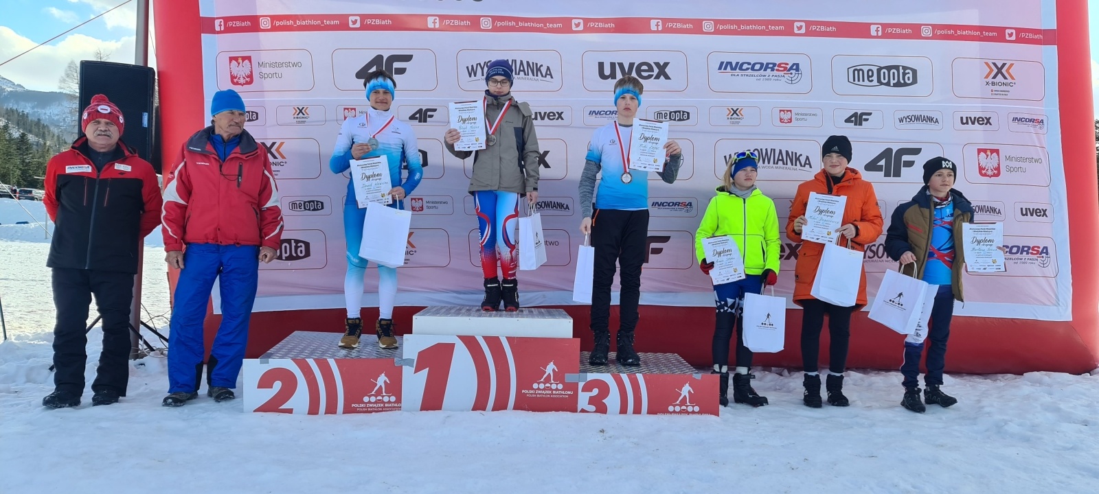 Zdjęcie w galerii na portalu naszwodzislaw.com: Biathloniści UKS Strzał Wodzisław z medalami w Kościelisku wiadomości z regionu