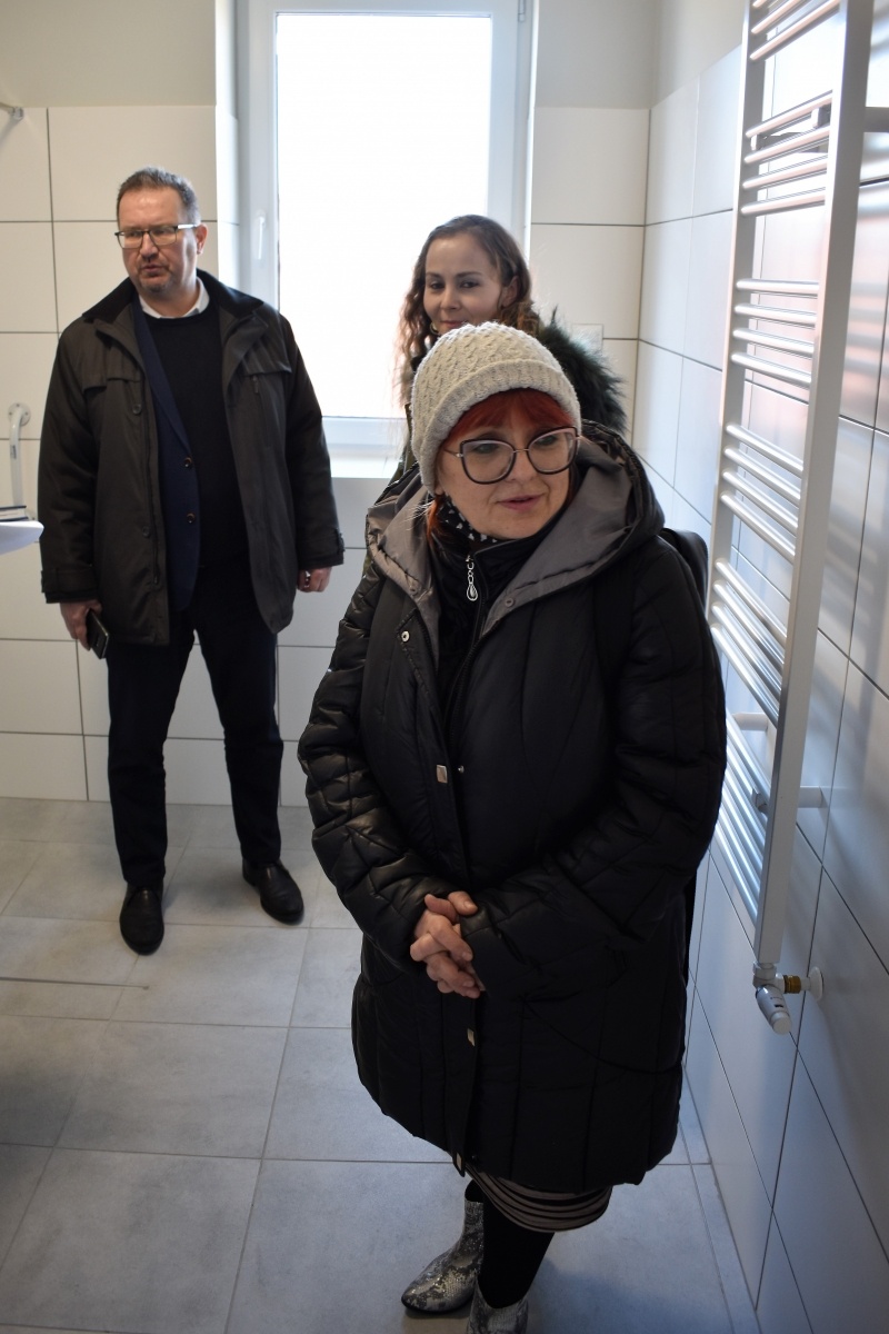 Zdjęcie w galerii na portalu naszwodzislaw.com: Godów. Nowe mieszkania przekazane lokatorom. Trafią tam również uchodźcy wiadomości z regionu