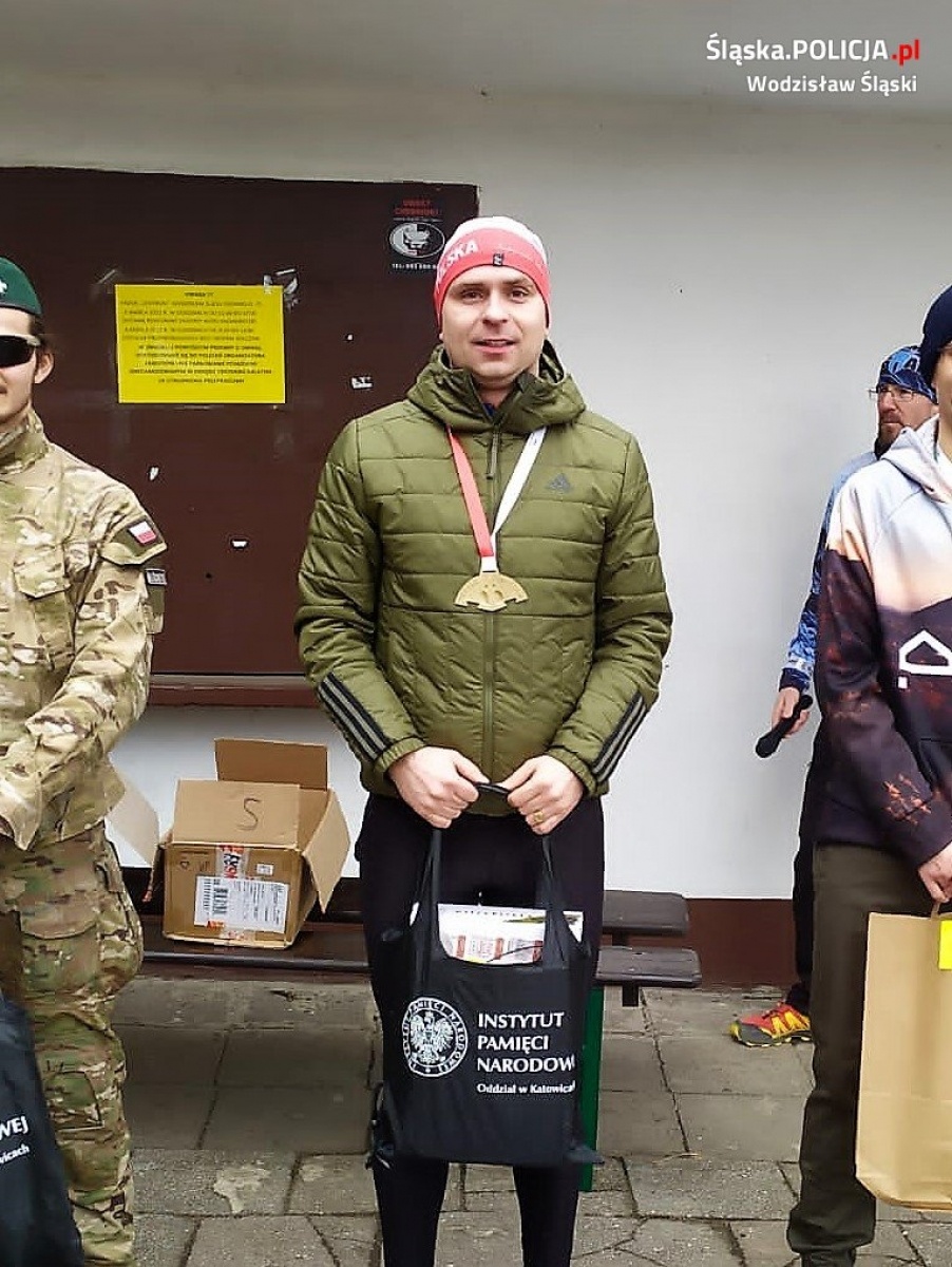 Zdjęcie w galerii na portalu naszwodzislaw.com: Bieg Pamięci Żołnierzy Wyklętych okazją do rozmów o bezpieczeństwie wiadomości z regionu