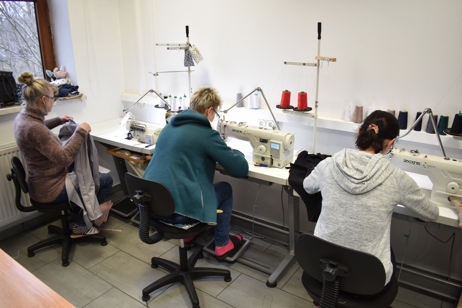 Zdjęcie w galerii na portalu naszwodzislaw.com: Pracownicy Centrum Integracji Społecznej w Gołkowicach pomogą w opiece nad seniorami wiadomości z regionu