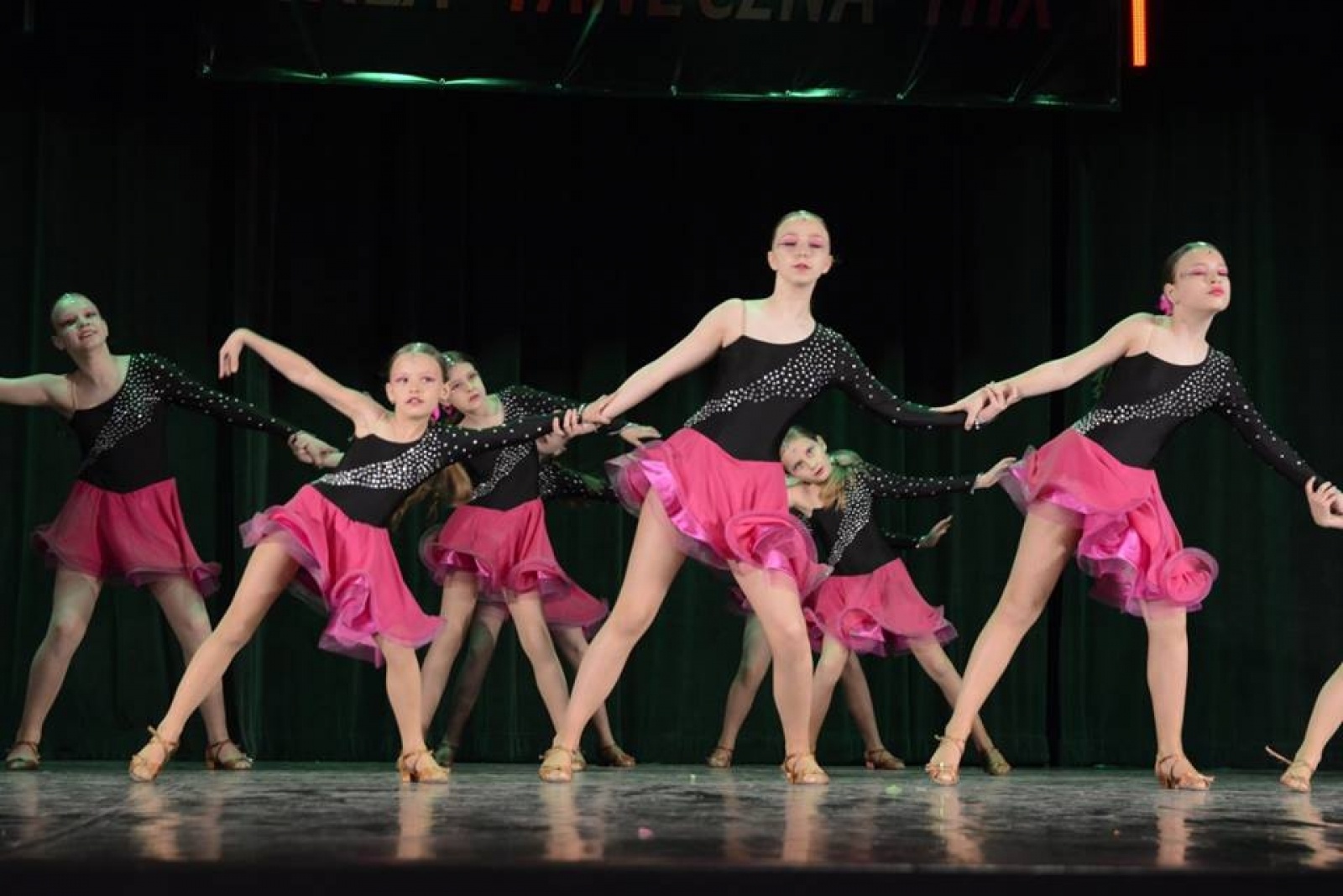 Zdjęcie w galerii na portalu naszwodzislaw.com: 20. Wodzisławska Gala Taneczna MIX wiadomości z regionu