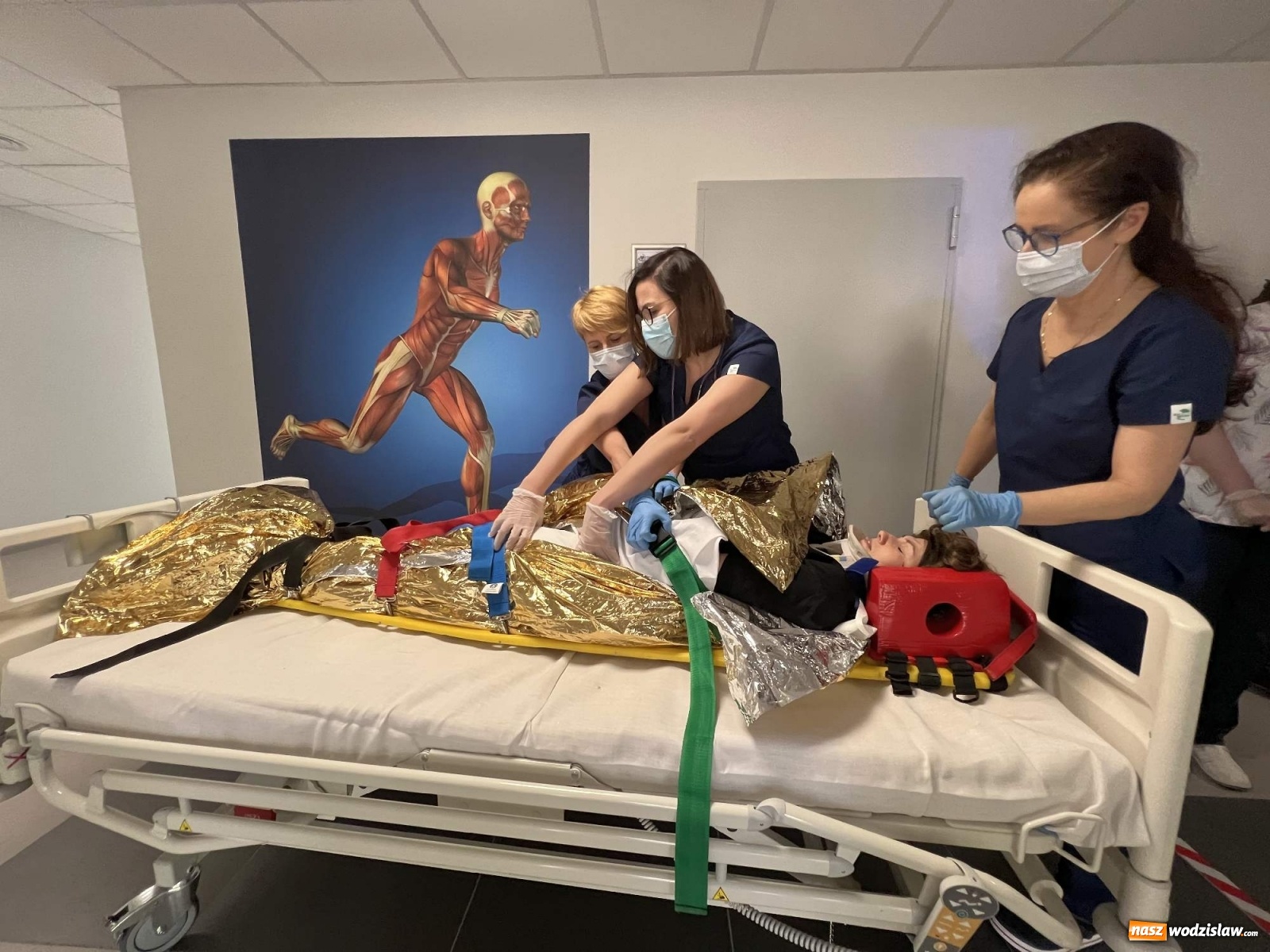 Zdjęcie w galerii na portalu naszwodzislaw.com: Kształcenie pielęgniarek w Raciborzu wkroczyło w nowy wymiar wiadomości z regionu