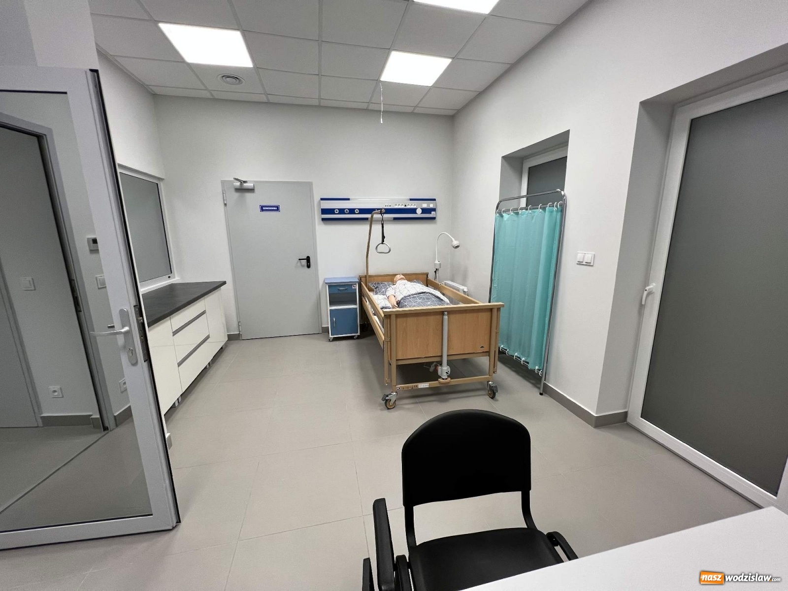 Zdjęcie w galerii na portalu naszwodzislaw.com: Kształcenie pielęgniarek w Raciborzu wkroczyło w nowy wymiar wiadomości z regionu