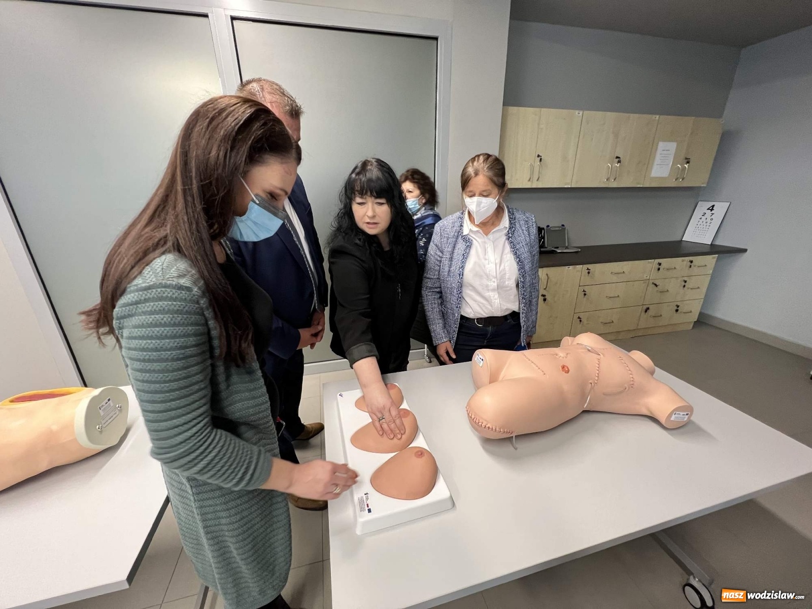 Zdjęcie w galerii na portalu naszwodzislaw.com: Kształcenie pielęgniarek w Raciborzu wkroczyło w nowy wymiar wiadomości z regionu