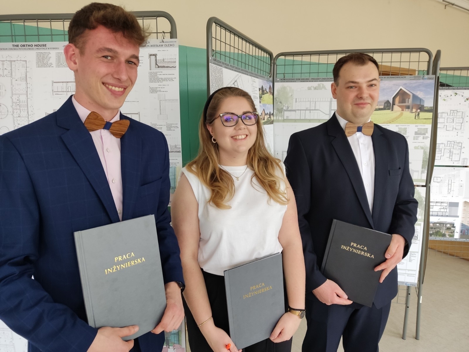 Zdjęcie w galerii na portalu naszwodzislaw.com: Inżynierowie architekci z PWSZ - marka w sama w sobie. Trwają obrony prac wiadomości z regionu