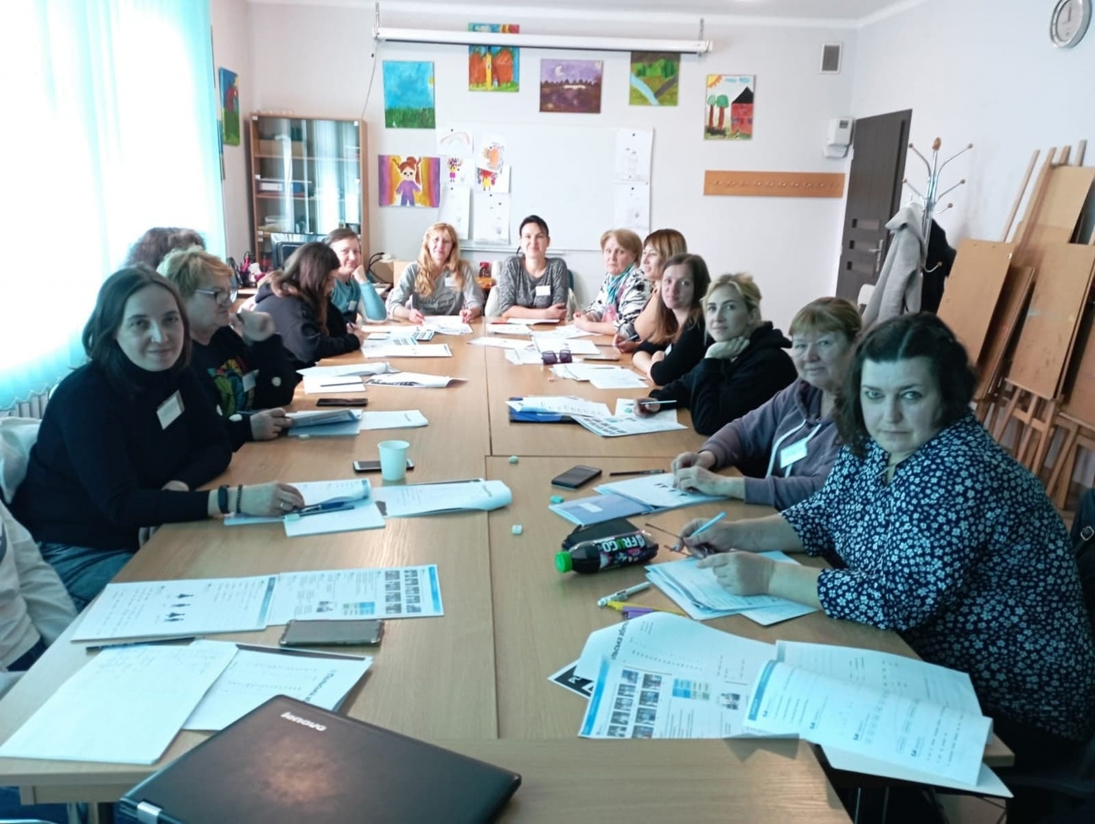 Zdjęcie w galerii na portalu naszwodzislaw.com: 150 mam z Ukrainy bierze udział w lekcjach języka polskiego wiadomości z regionu