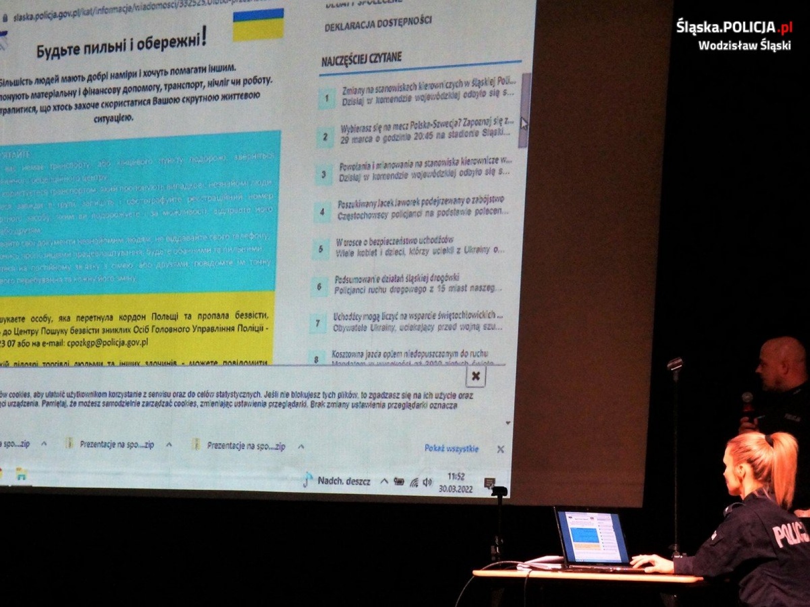 Zdjęcie w galerii na portalu naszwodzislaw.com: Radlin. Wodzisławscy policjanci i dzielnicowi spotkali się z uchodźcami wiadomości z regionu