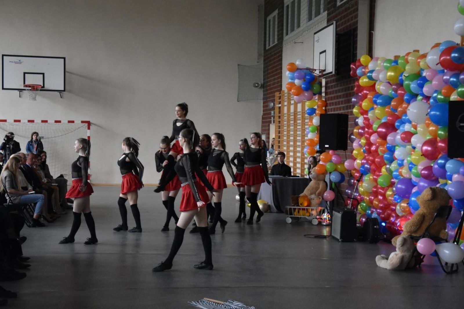 Zdjęcie w galerii na portalu naszwodzislaw.com: Z sercem na dłoni dla małego Mikołaja [FOTO i WIDEO] wiadomości z regionu