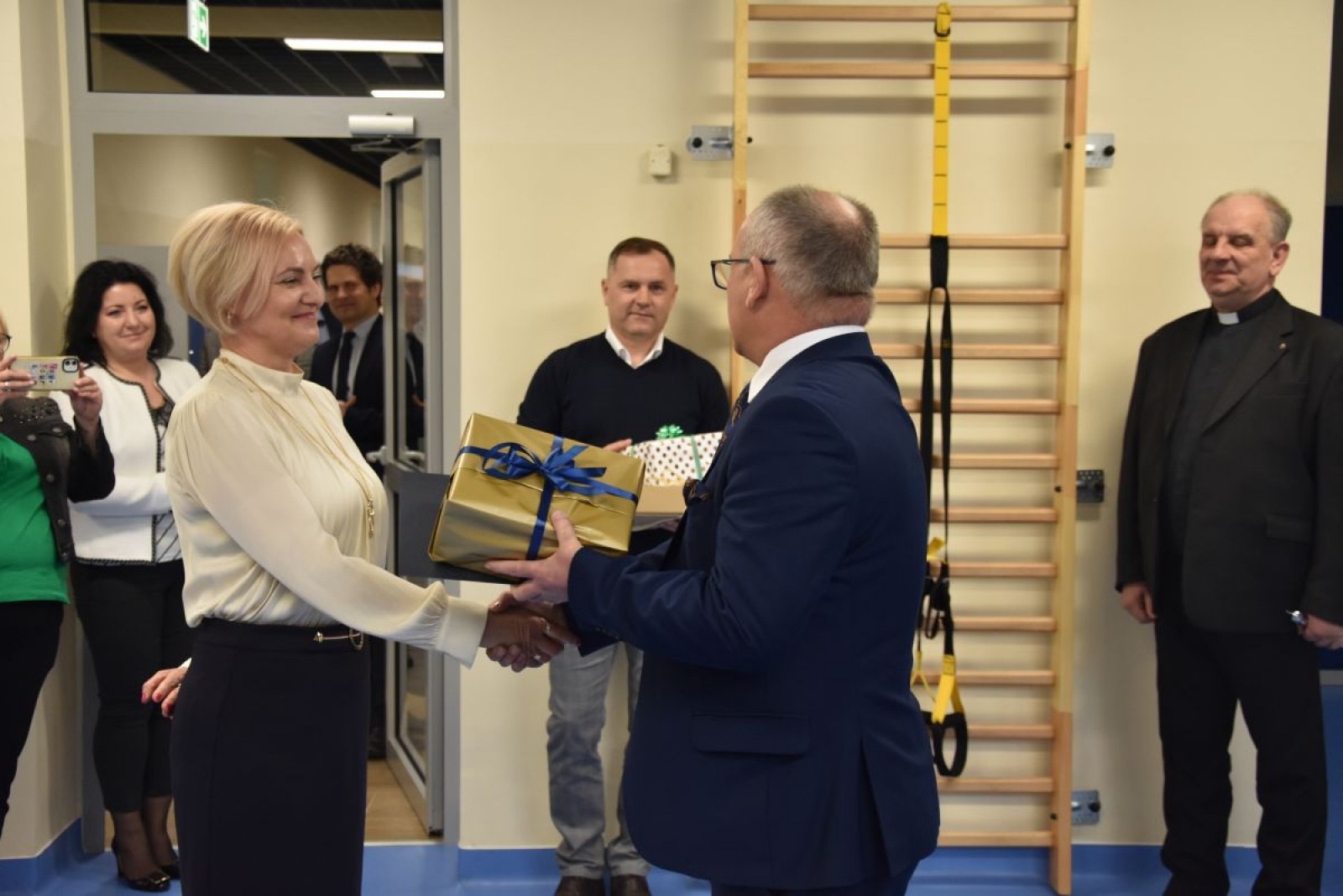 Zdjęcie w galerii na portalu naszwodzislaw.com: W Ekonomiku oficjalnie oddano do użytku wyremontowaną część szkoły [FOTO i WIDEO] wiadomości z regionu