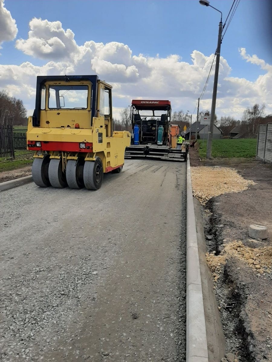 Zdjęcie w galerii na portalu naszwodzislaw.com: Pierwszy odcinek Czarnieckiego na ukończeniu wiadomości z regionu