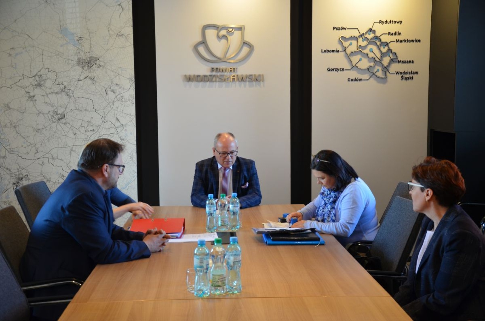 Zdjęcie w galerii na portalu naszwodzislaw.com: Kolejna inwestycja powiatu w kształcenie zawodowe wiadomości z regionu