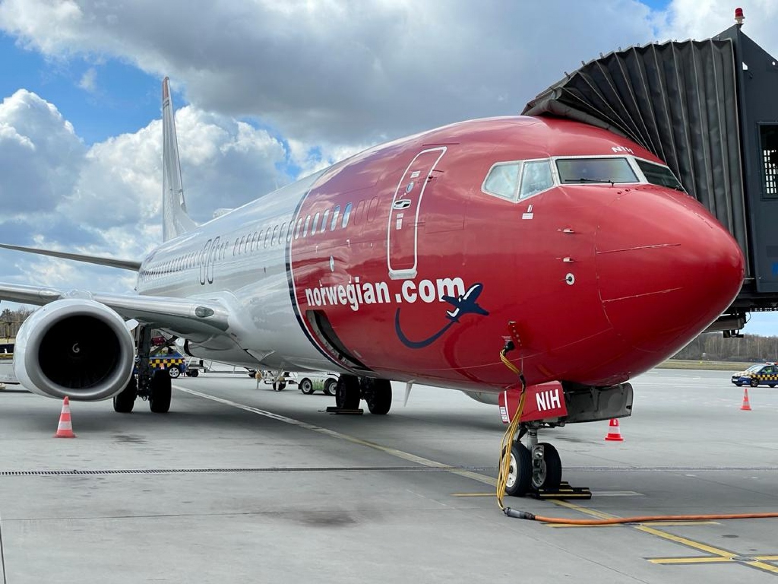 Zdjęcie w galerii na portalu naszwodzislaw.com: Nowy przewoźnik wystartował z wrocławskiego lotniska wiadomości z regionu