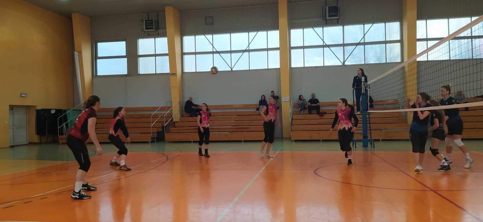 Zdjęcie w galerii na portalu naszwodzislaw.com: Waleczna Trójka lepsza od Zorzy wiadomości z regionu