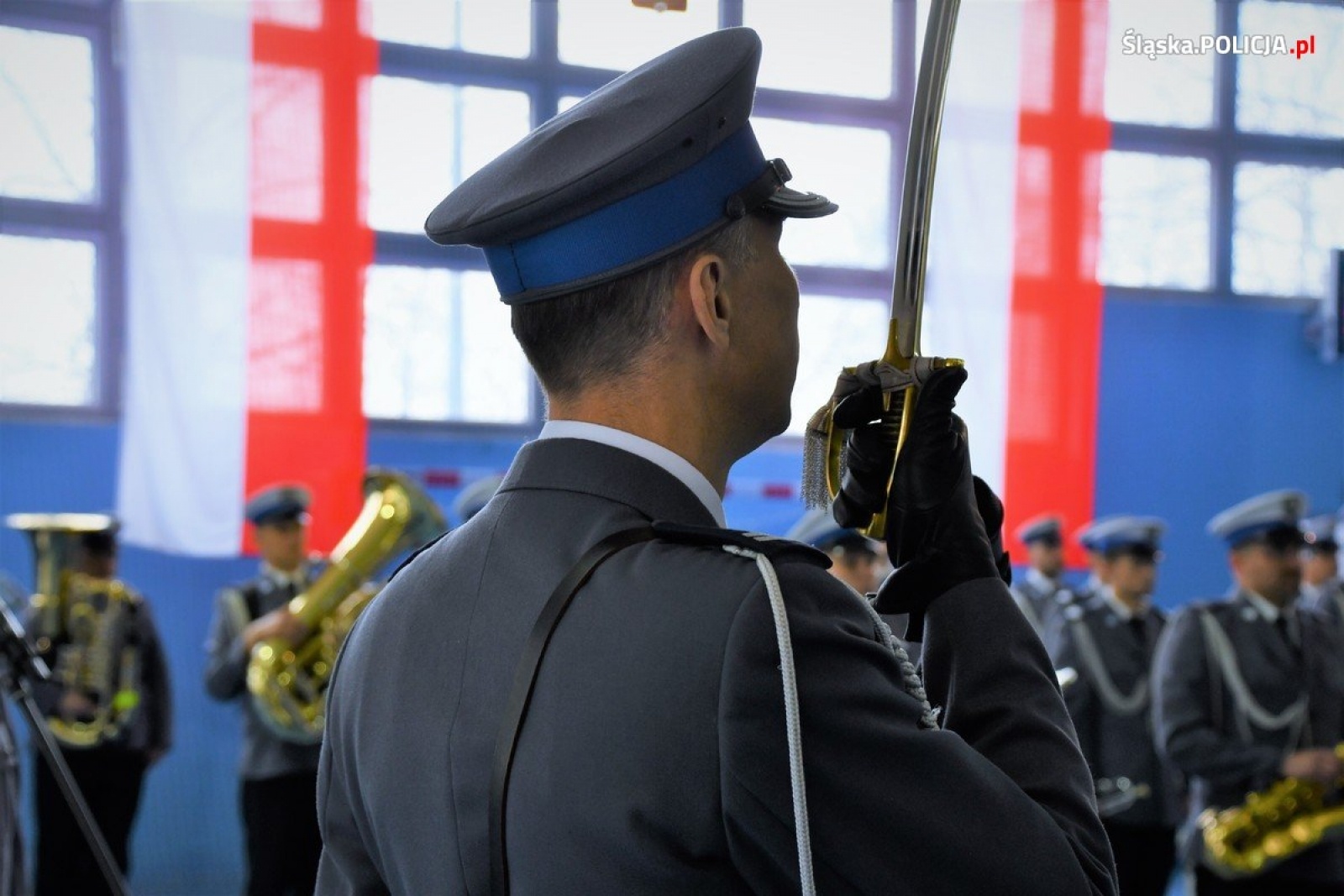 Zdjęcie w galerii na portalu naszwodzislaw.com: Ślubowanie nowych policjantów śląskiego garnizonu wiadomości z regionu