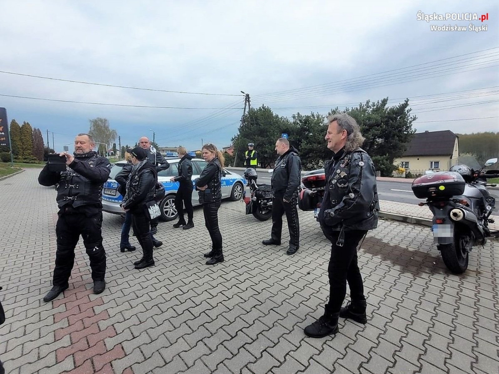 Zdjęcie w galerii na portalu naszwodzislaw.com: Wspólna akcja wodzisławskiej drogówki i motocyklistów wiadomości z regionu