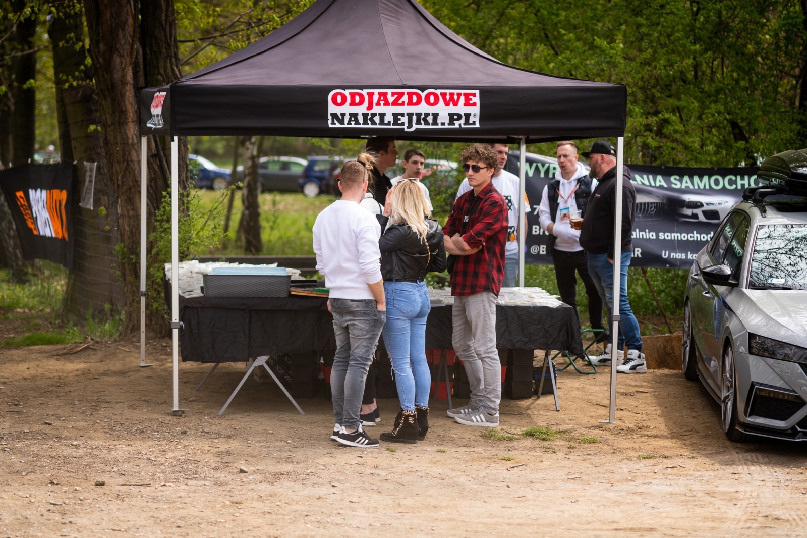 Zdjęcie w galerii na portalu naszwodzislaw.com: Petrol Beach 2022. Auta tuningowe zjechały do Bukowa [FOTO] wiadomości z regionu