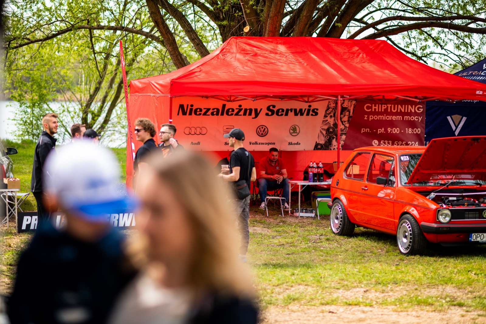 Zdjęcie w galerii na portalu naszwodzislaw.com: Petrol Beach 2022. Auta tuningowe zjechały do Bukowa [FOTO] wiadomości z regionu