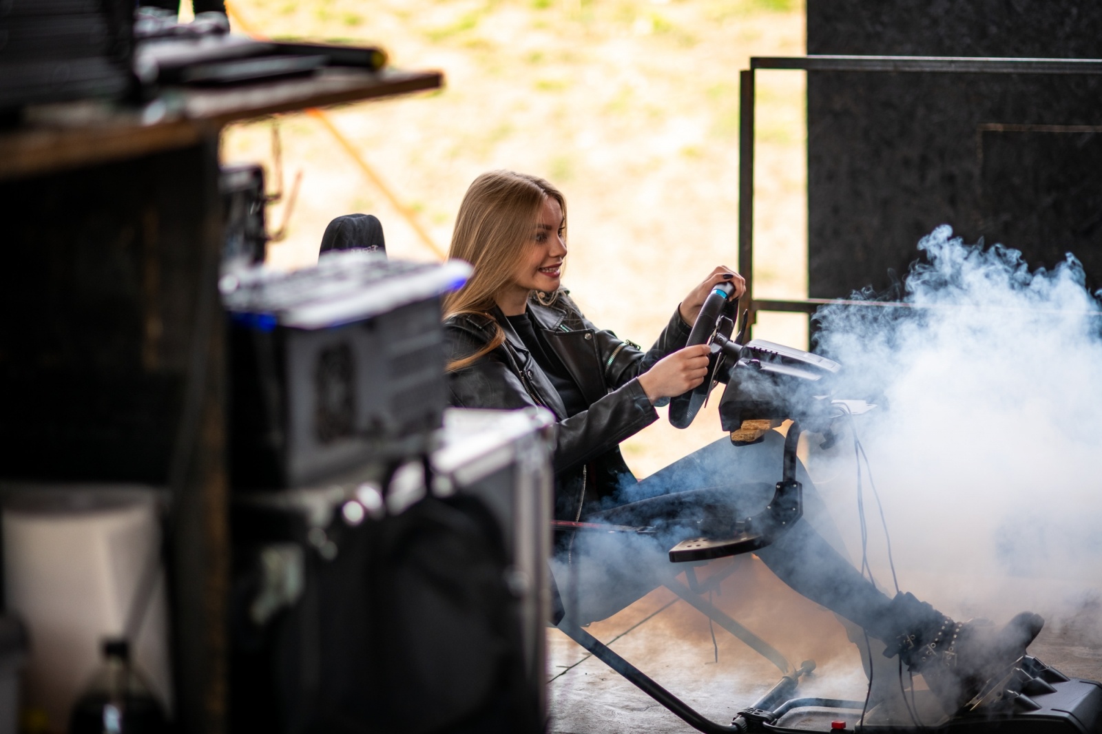 Zdjęcie w galerii na portalu naszwodzislaw.com: Petrol Beach 2022. Auta tuningowe zjechały do Bukowa [FOTO] wiadomości z regionu