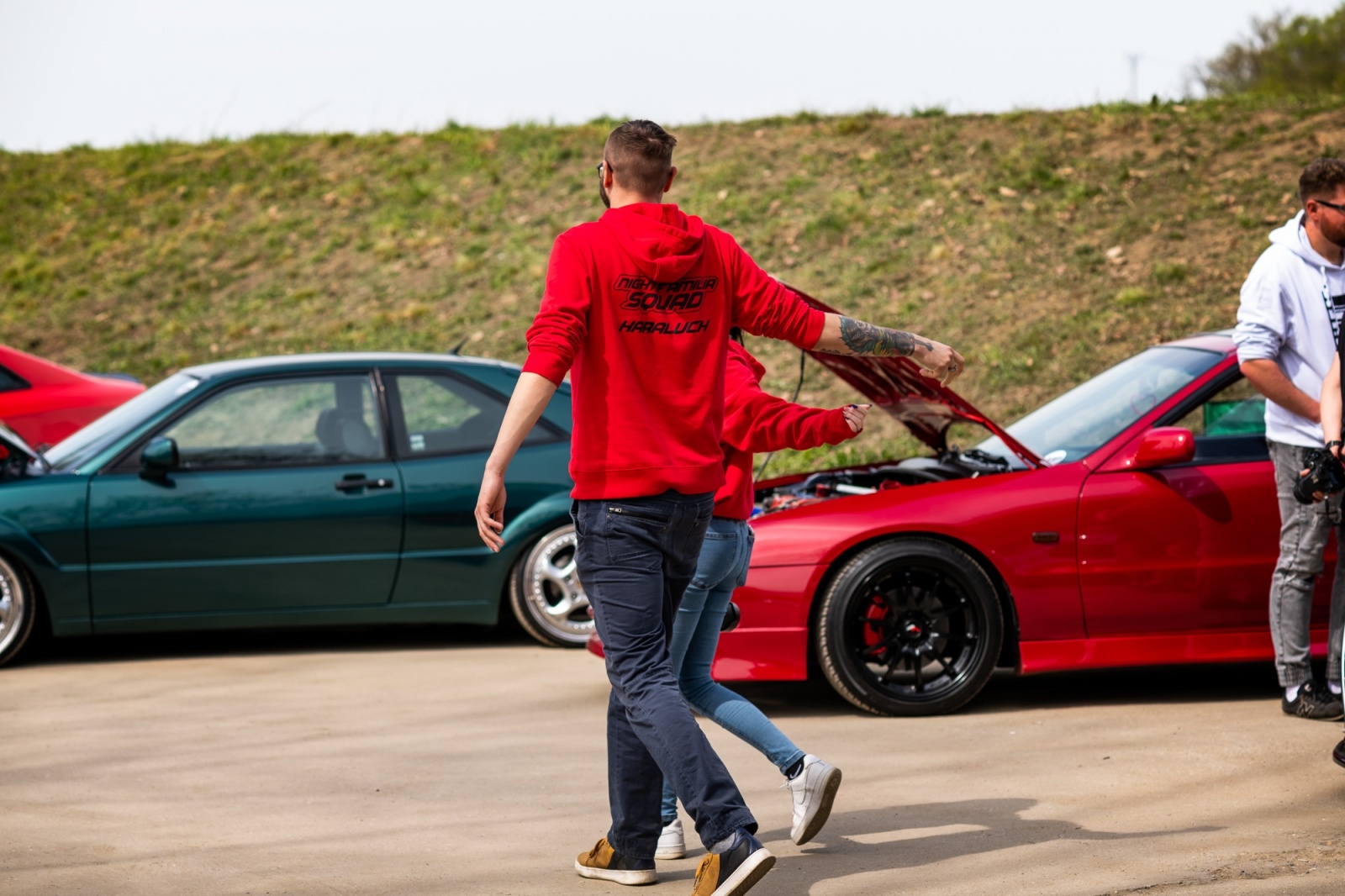 Zdjęcie w galerii na portalu naszwodzislaw.com: Petrol Beach 2022. Auta tuningowe zjechały do Bukowa [FOTO] wiadomości z regionu