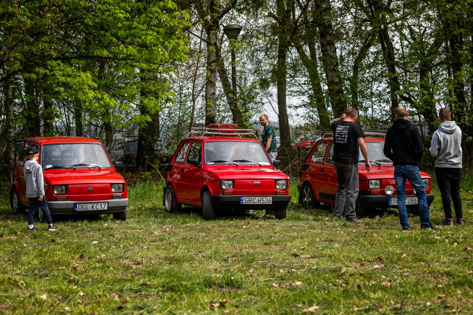 Zdjęcie w galerii na portalu naszwodzislaw.com: Petrol Beach 2022. Auta tuningowe zjechały do Bukowa [FOTO] wiadomości z regionu