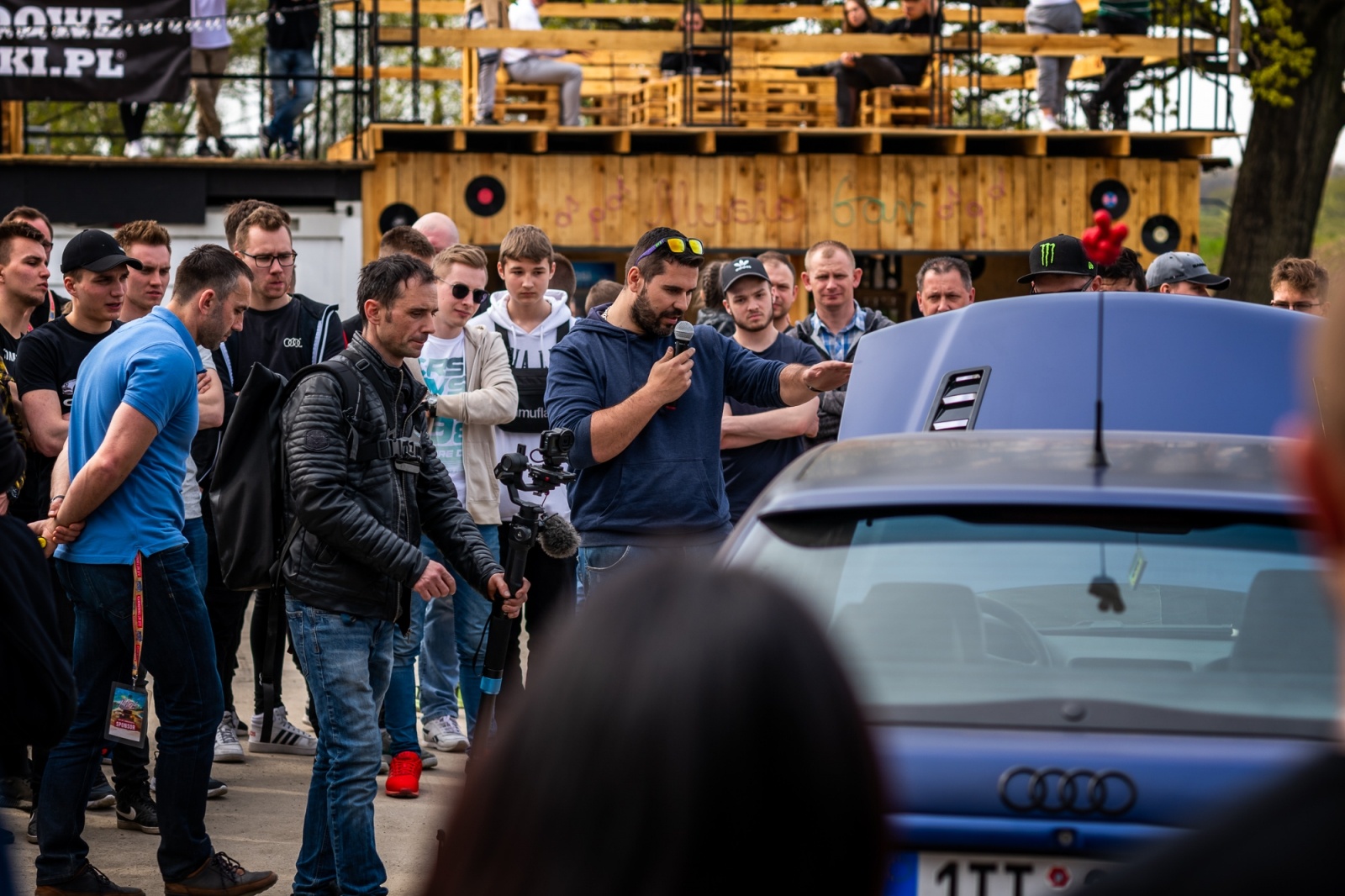 Zdjęcie w galerii na portalu naszwodzislaw.com: Petrol Beach 2022. Auta tuningowe zjechały do Bukowa [FOTO] wiadomości z regionu