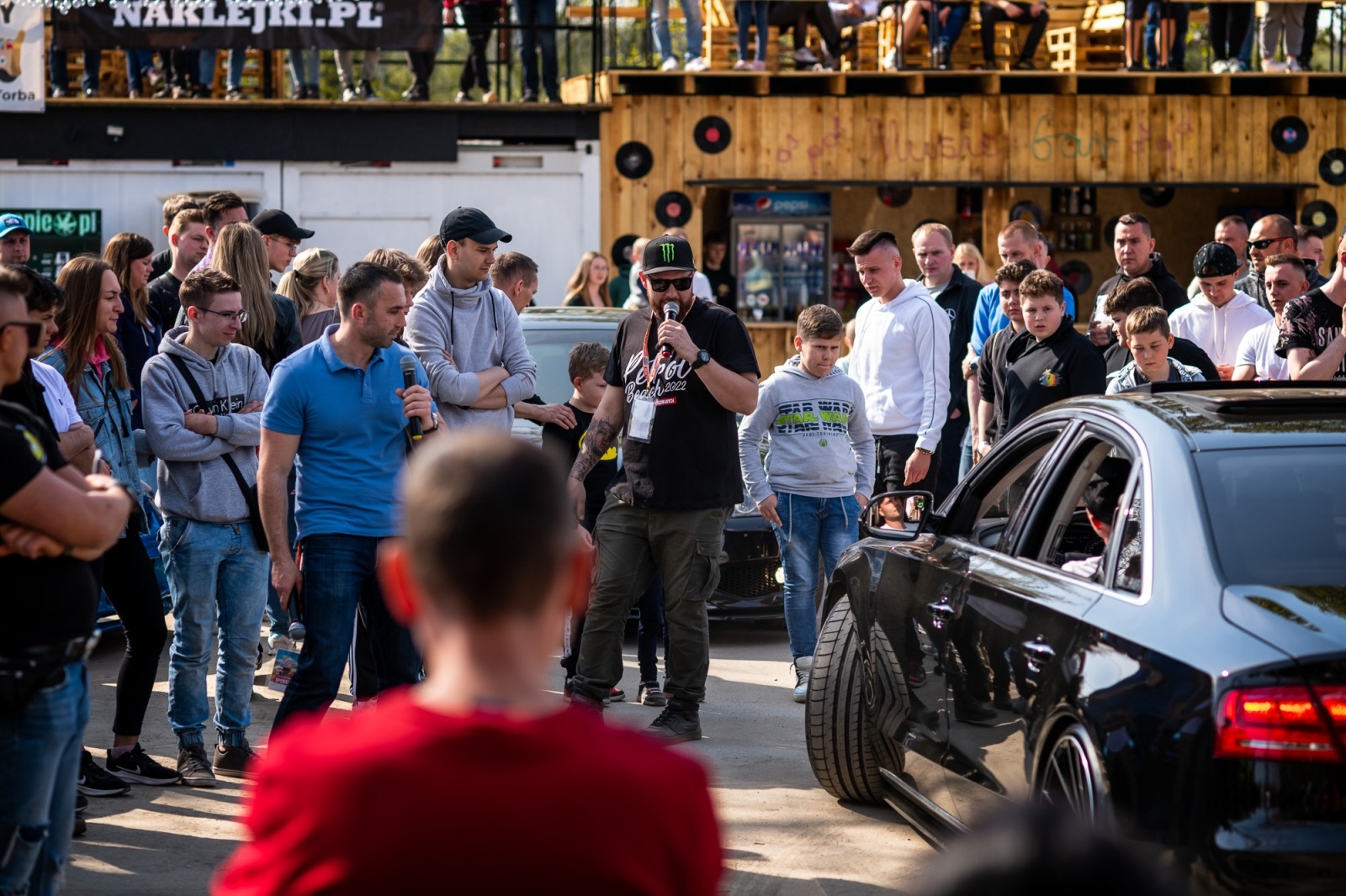 Zdjęcie w galerii na portalu naszwodzislaw.com: Petrol Beach 2022. Auta tuningowe zjechały do Bukowa [FOTO] wiadomości z regionu