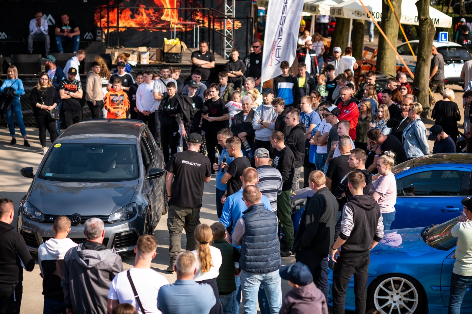 Zdjęcie w galerii na portalu naszwodzislaw.com: Petrol Beach 2022. Auta tuningowe zjechały do Bukowa [FOTO] wiadomości z regionu