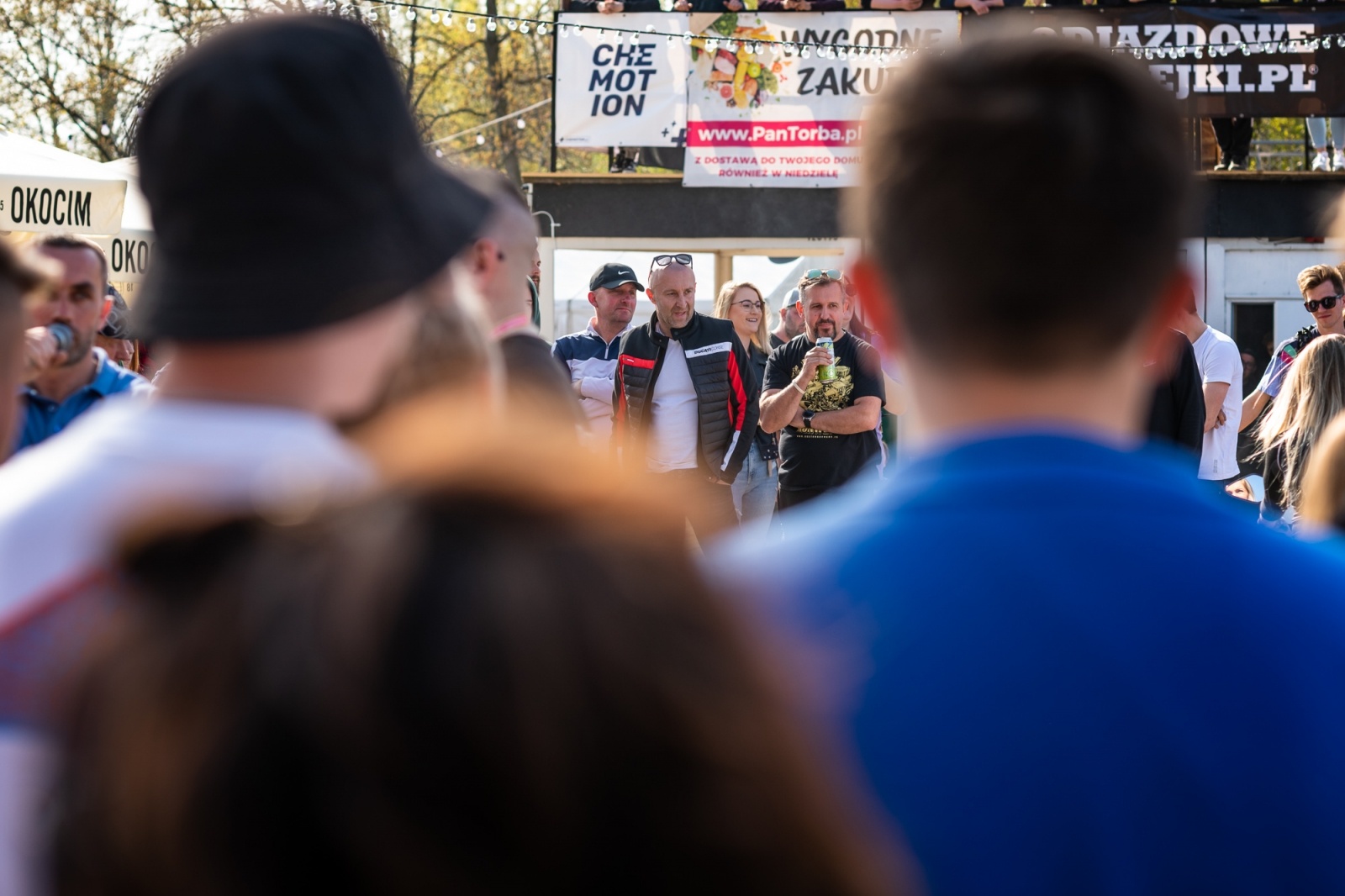 Zdjęcie w galerii na portalu naszwodzislaw.com: Petrol Beach 2022. Auta tuningowe zjechały do Bukowa [FOTO] wiadomości z regionu