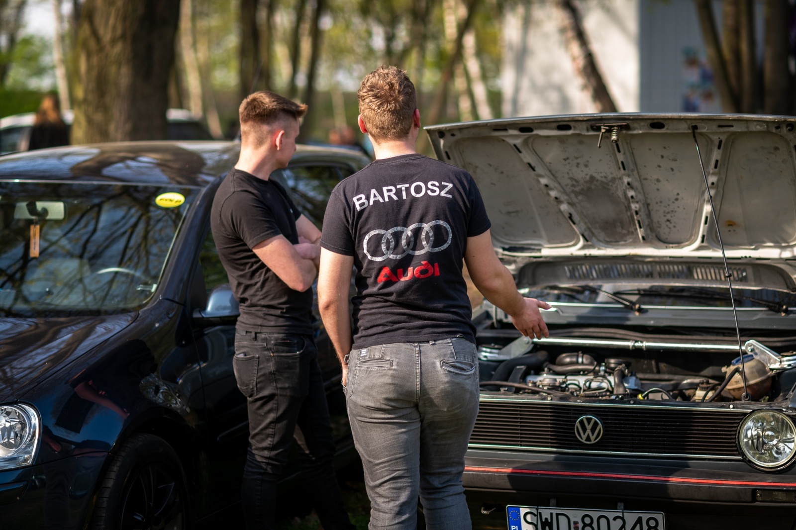 Zdjęcie w galerii na portalu naszwodzislaw.com: Petrol Beach 2022. Auta tuningowe zjechały do Bukowa [FOTO] wiadomości z regionu